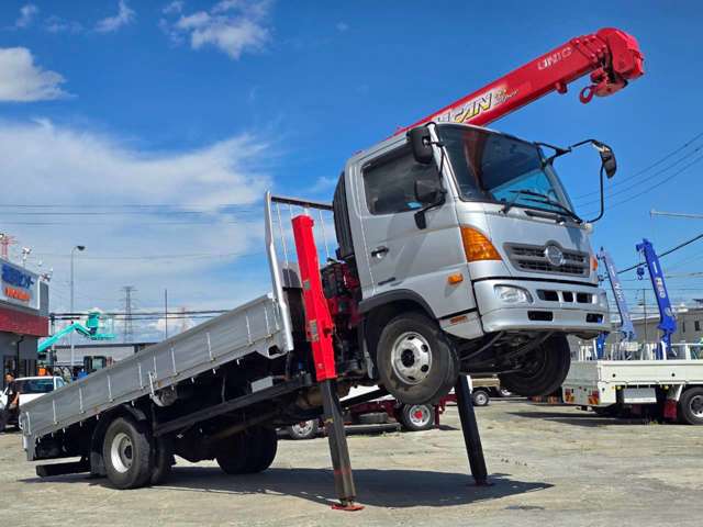 Hino Ranger 8