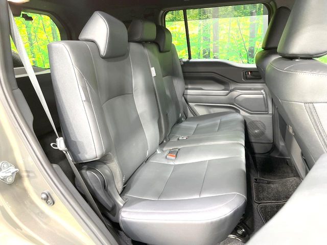 Toyota Land Cruiser FJ 10