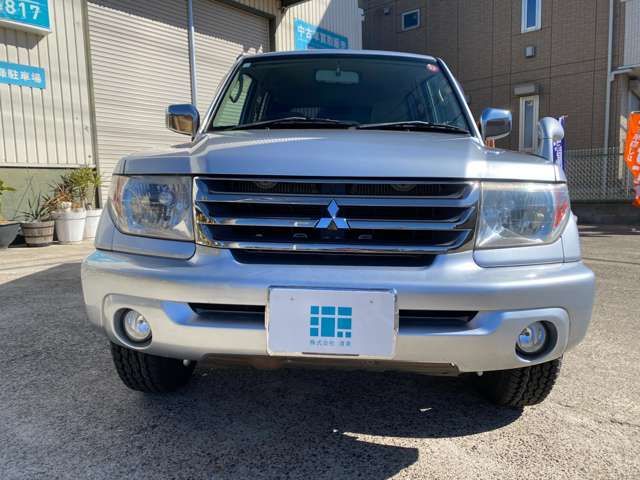 Mitsubishi Pajero iO 6