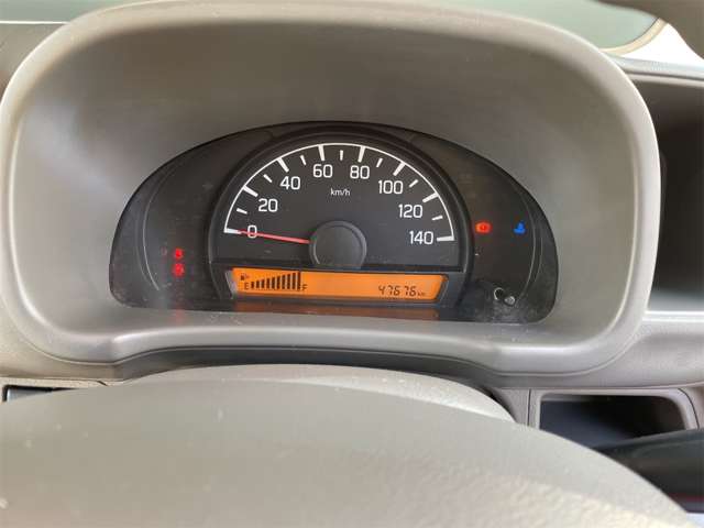 Nissan NV100 Clipper 11