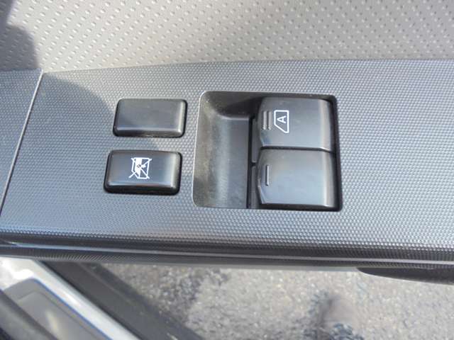 Nissan NV150 AD 6