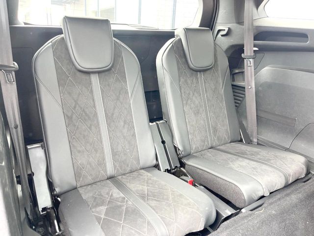Peugeot 5008 11