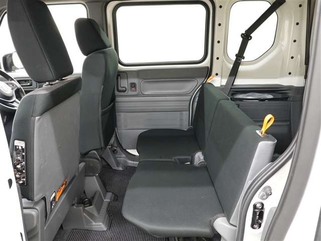 Honda N-VAN 11