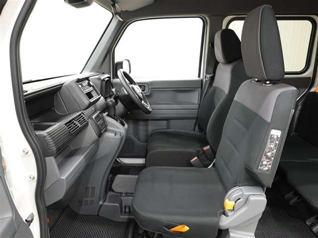 Honda N-VAN 9