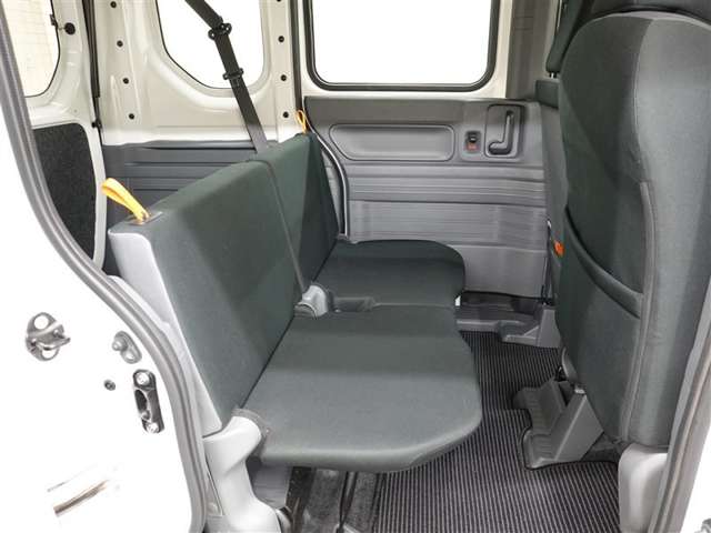 Honda N-VAN 10
