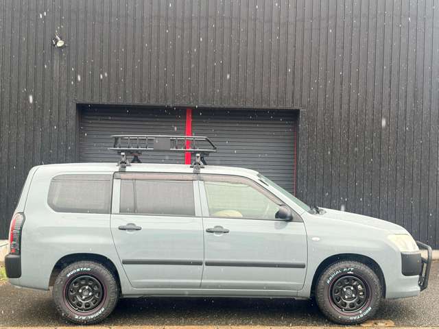 Toyota Succeed Van 7