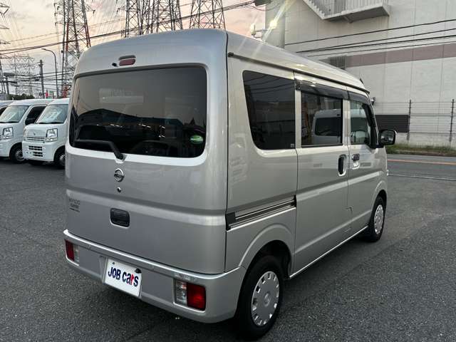 Nissan NV100 Clipper 8