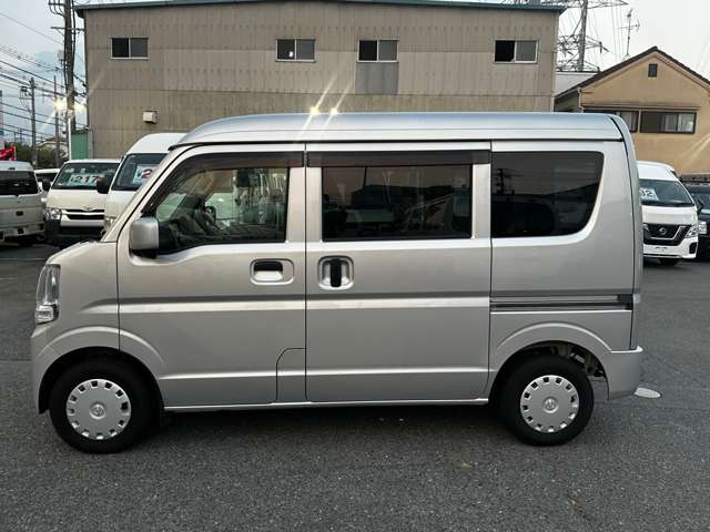 Nissan NV100 Clipper 9