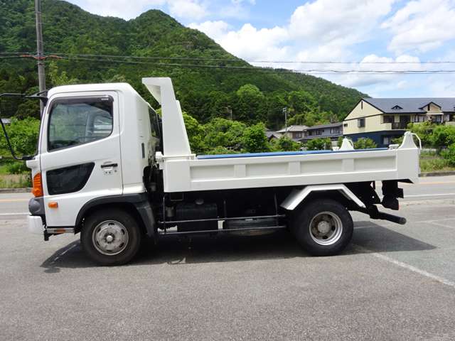 Hino Ranger 12