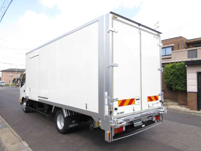 Toyota Toyoace 12