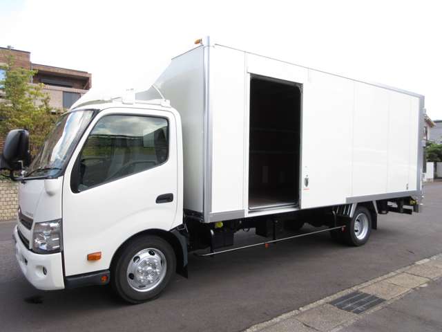 Toyota Toyoace 5