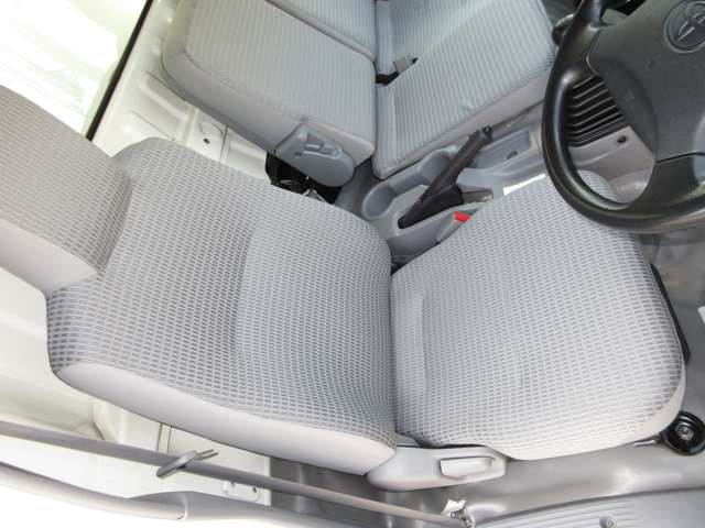 Toyota Toyoace 7