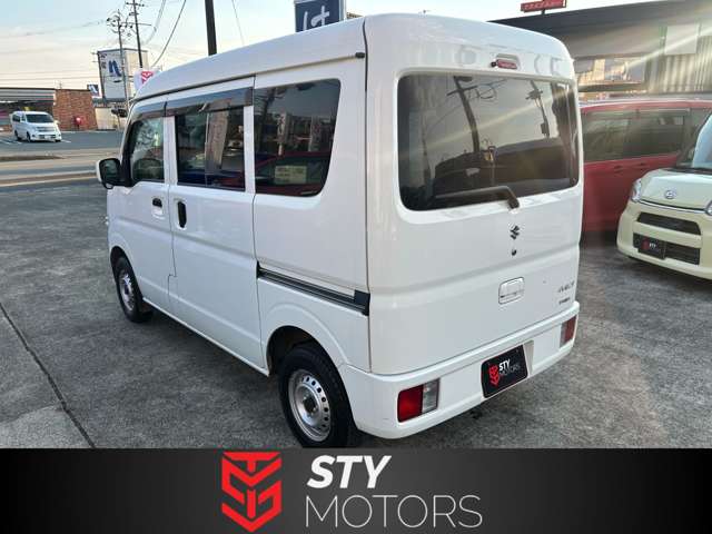 Suzuki Every 8