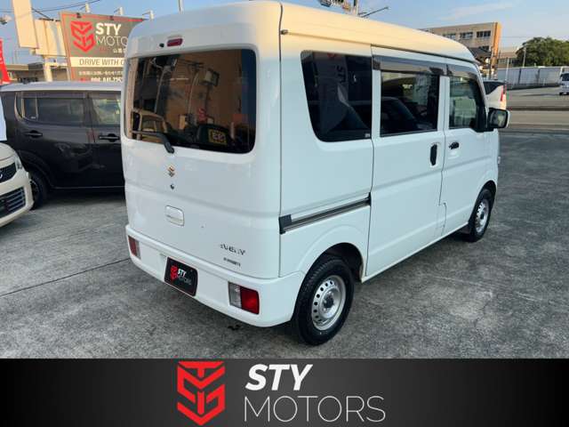 Suzuki Every 9