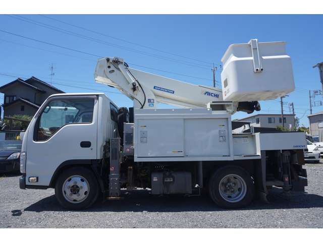 Isuzu Elf 5