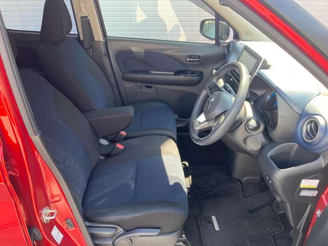 Mitsubishi eK X 12