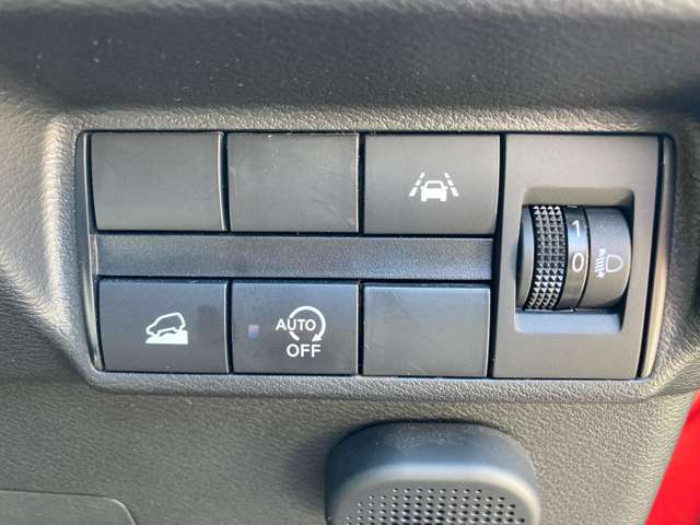 Mitsubishi eK X 6