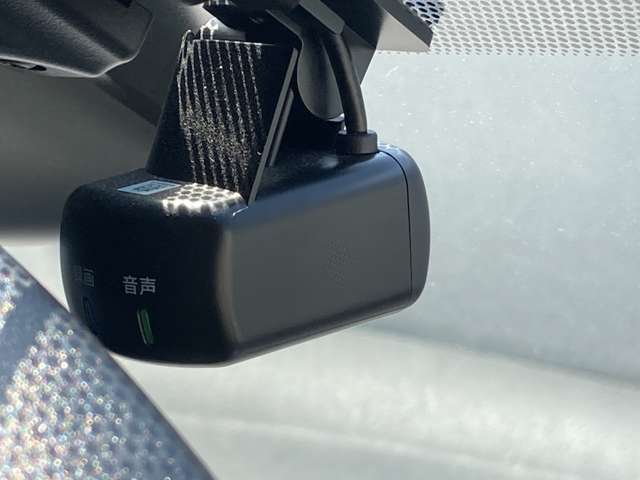 Mitsubishi eK X 8