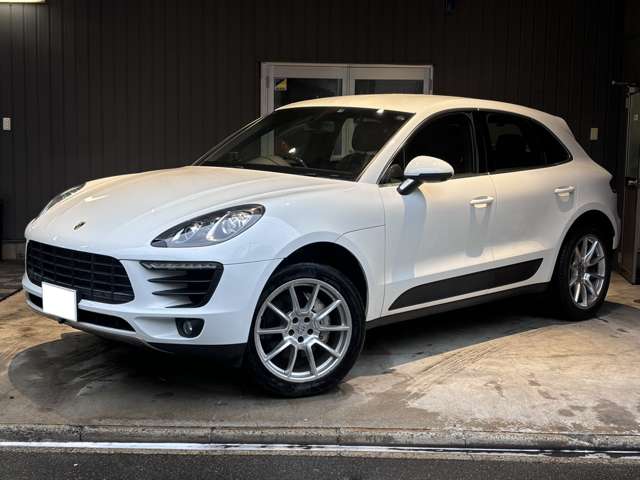 Porsche Macan 6