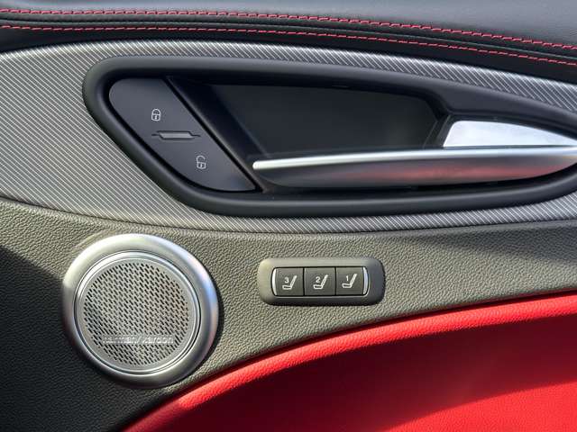 Alfa Romeo Stelvio 9
