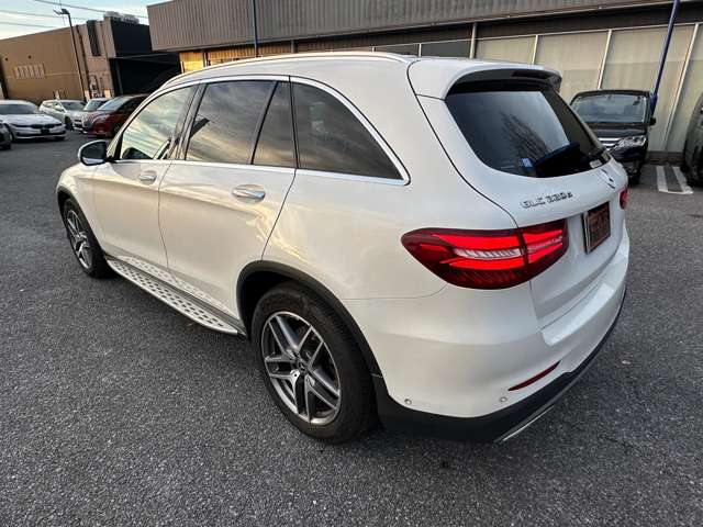 Mercedes-Benz GLC 11