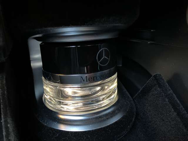 Mercedes-Benz GLC 10