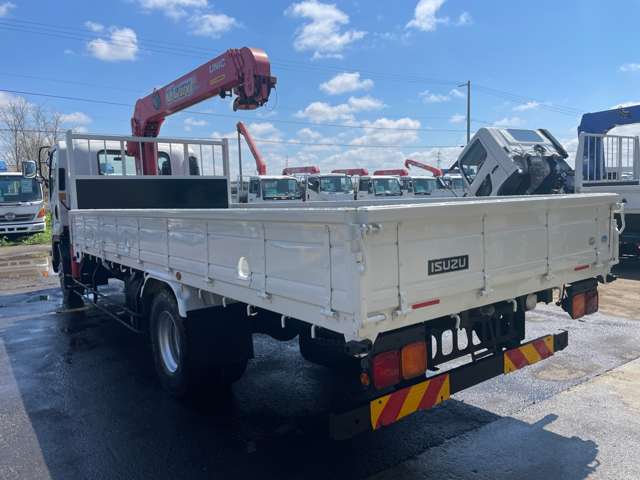 Isuzu Forward 7