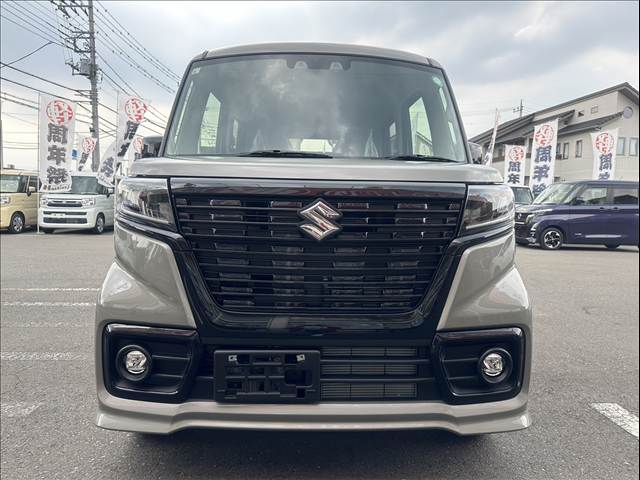 Suzuki Spacia Base 8