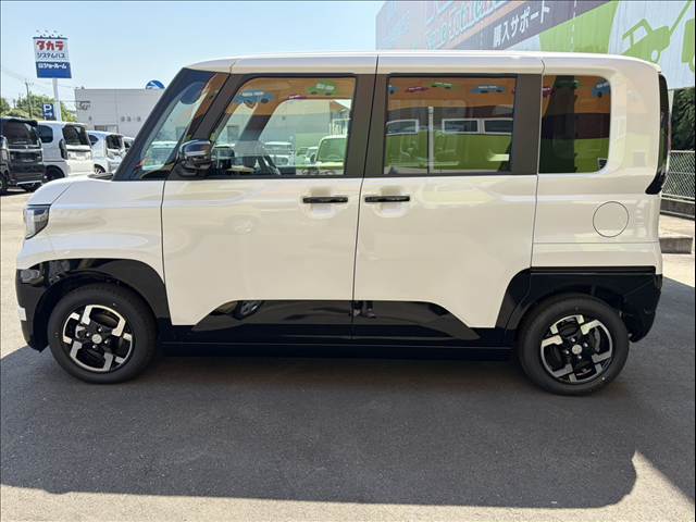 Mitsubishi Delica Mini 10