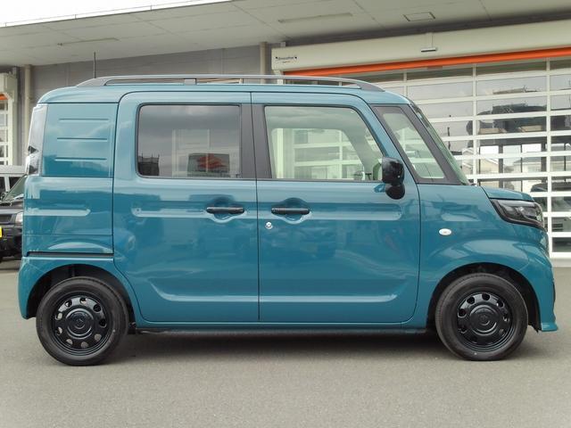 Suzuki Spacia Base 3