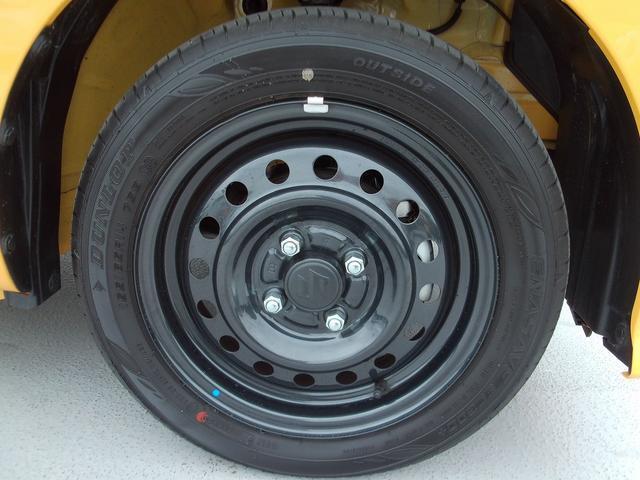 Suzuki Spacia Base 5