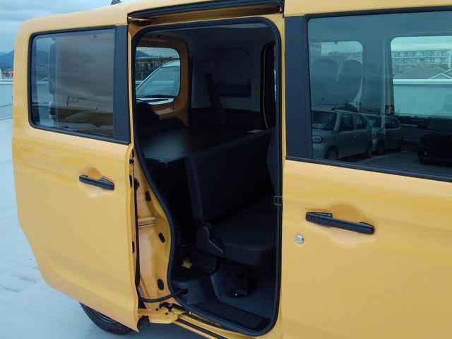 Suzuki Spacia Base 9
