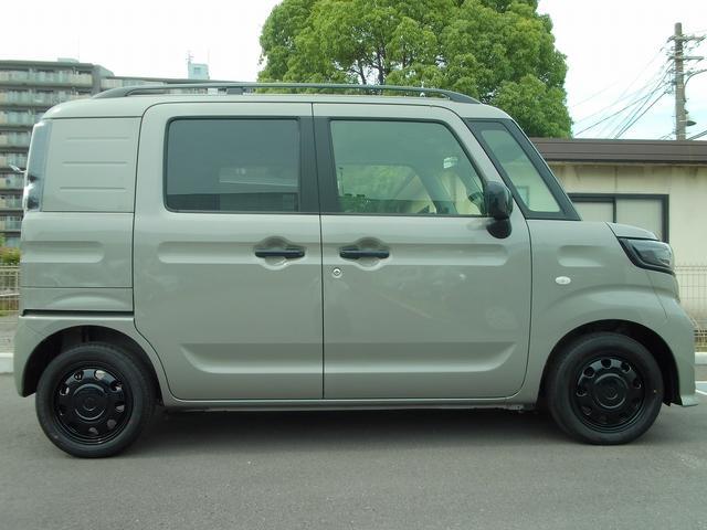Suzuki Spacia Base 3
