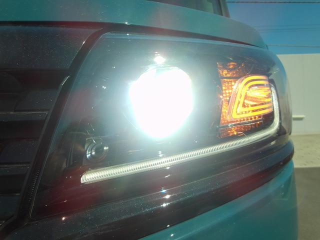 Suzuki Spacia Base 10