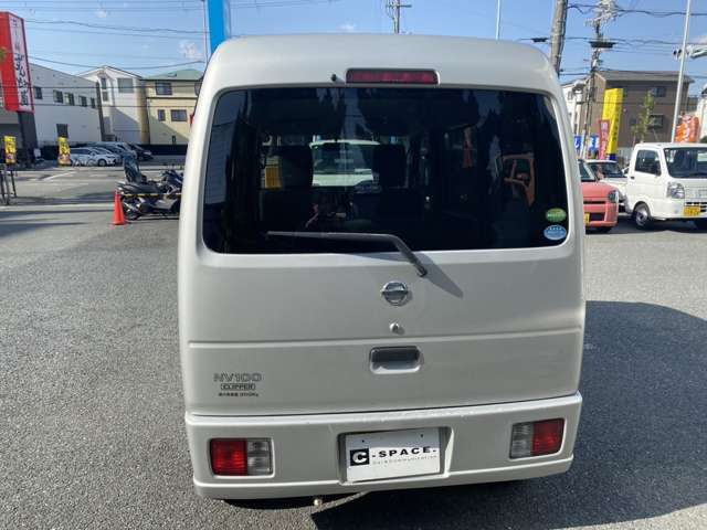 Nissan NV100 Clipper 10