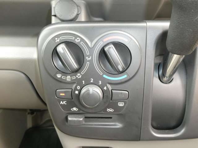 Suzuki Every 11