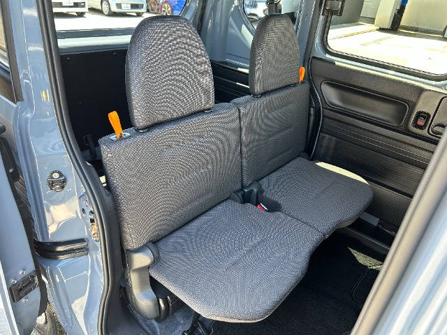 Honda N-VAN 11