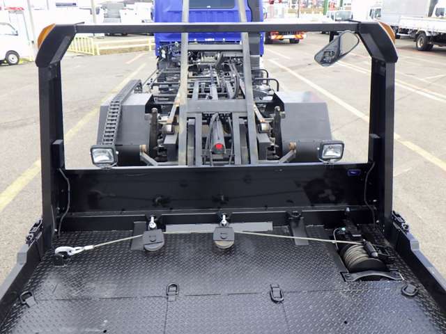 Mitsubishi Fuso Canter 12