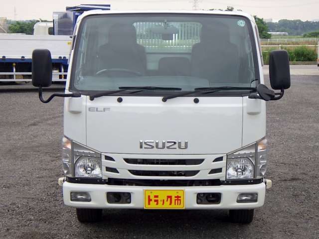 Isuzu Elf 6