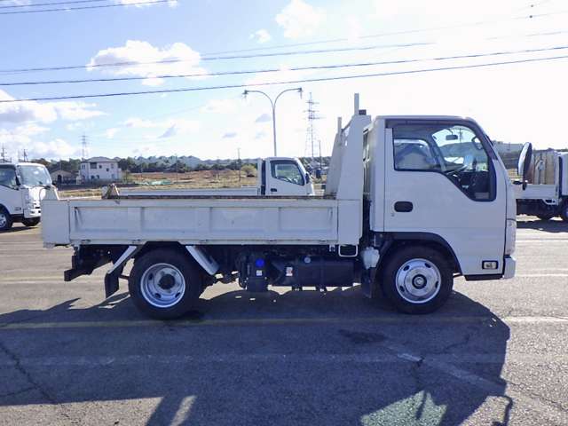 Isuzu Elf 5