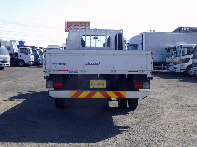 Hino Ranger 8