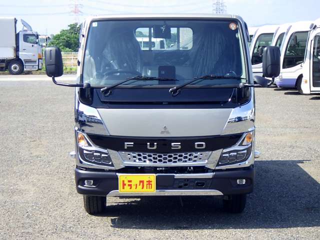 Mitsubishi Fuso Canter 3