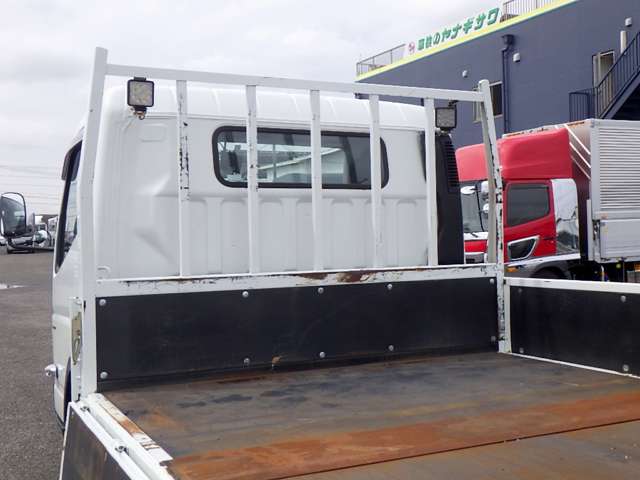 Mitsubishi Fuso Canter 12