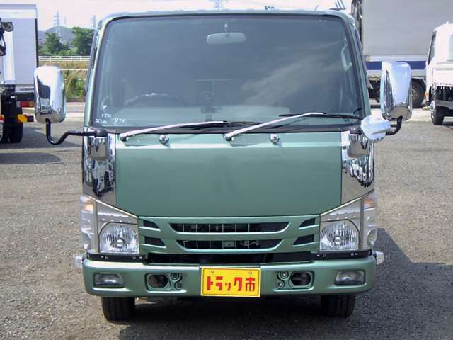 Isuzu Elf 5