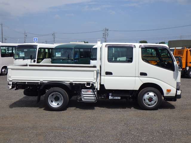 Hino Dutro 7