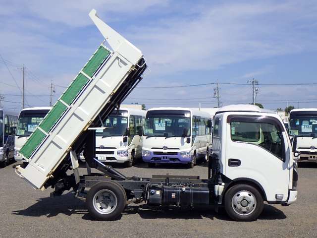 Isuzu Elf 9