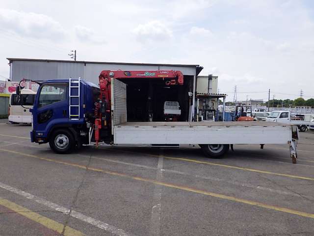Isuzu Forward 12