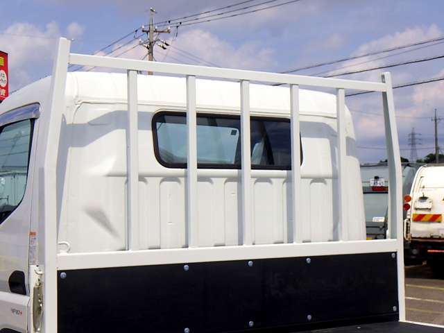 Mitsubishi Fuso Canter 12