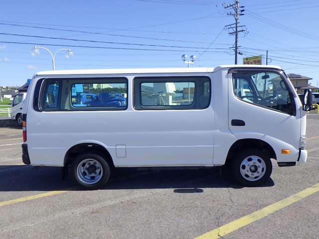 Toyota Dyna Route Van 6