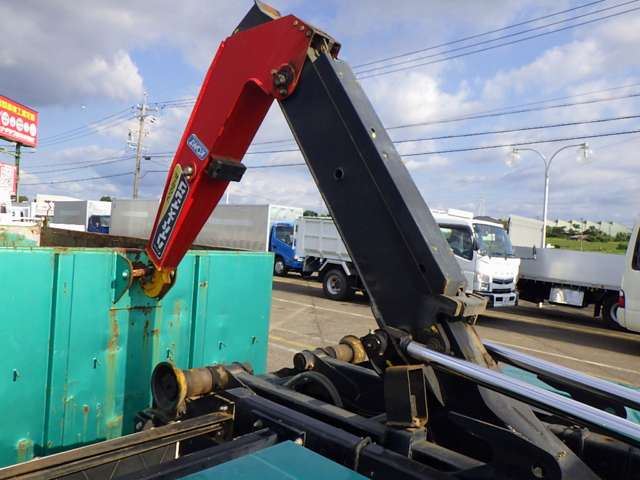 Hino Ranger 12